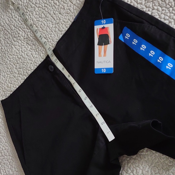 NWT Nautica Size 10 Mid Rise Twill Short 5" Inseam True Black - Picture 11 of 16